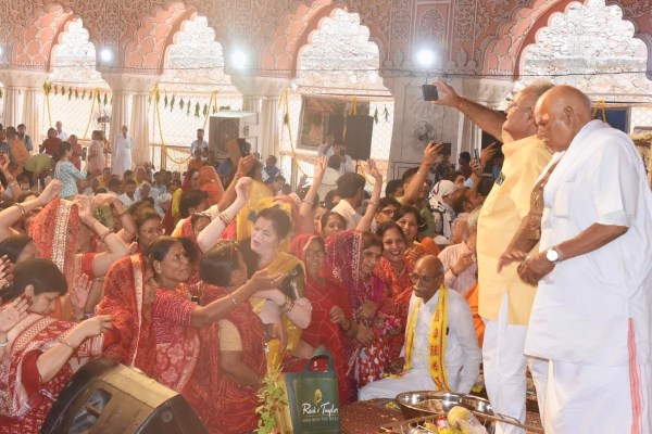 Govind dev ji Ramayan path