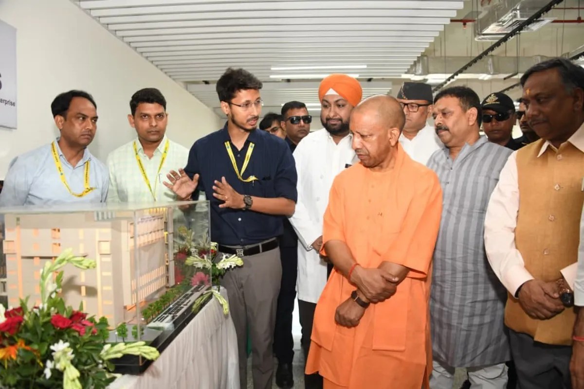 Cm yogi adityanath
