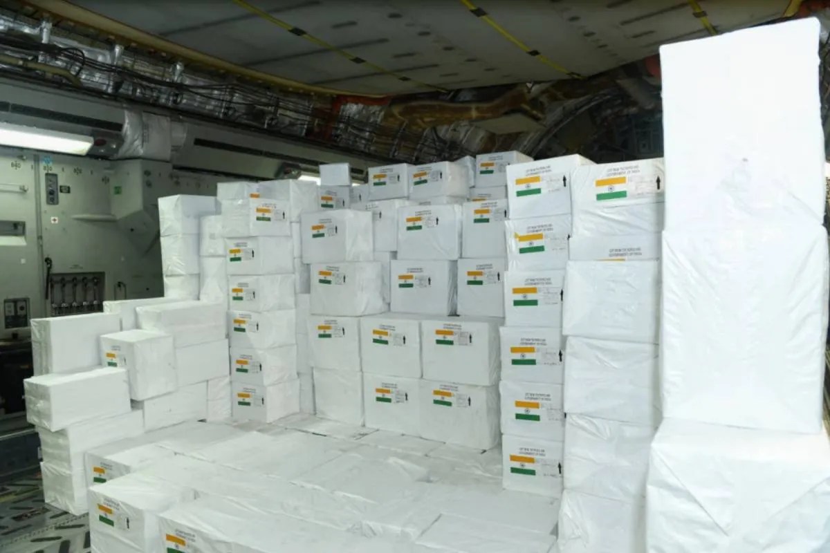 India sends Ebola medical kits to Africa