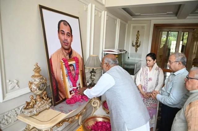 
Kalraj Mishra Prateek Yadav Condolence Visit