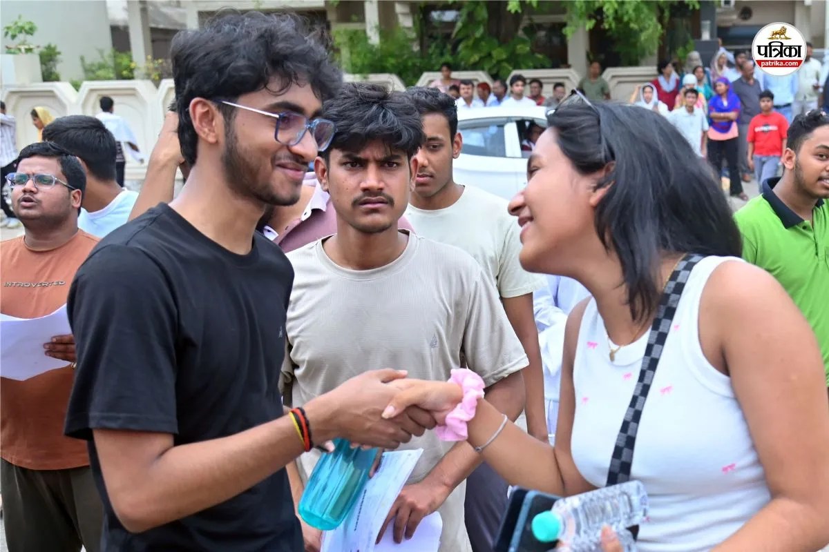 Re NEETUG 2026 paper tougher NEET Rajasthan Experts said Physics Chemistry decide rank