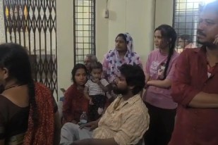 chhatarpur road rage family assault police stone pelting case mp news