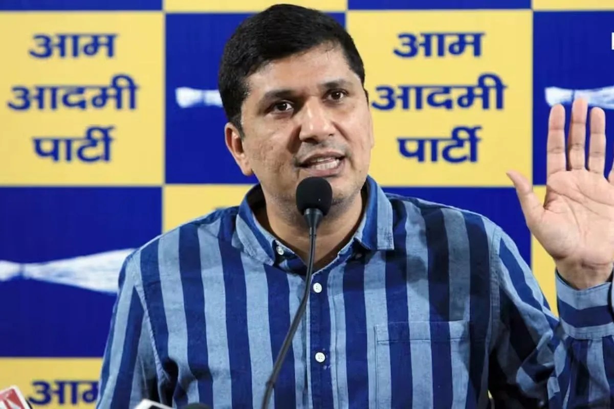 fir against aap leader saurabh bhardwaj