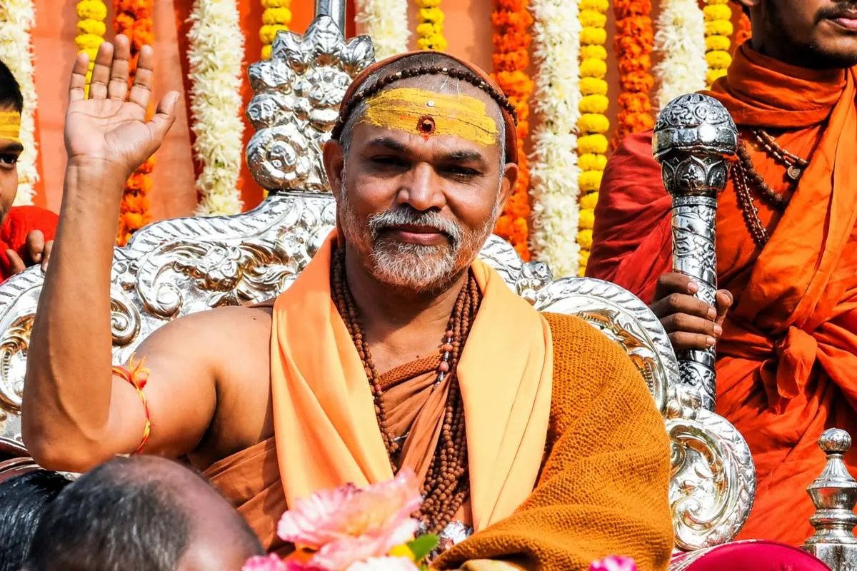 shankaracharya avimukteshwaranand said about up 2027 elections know what maharaj said etawah news