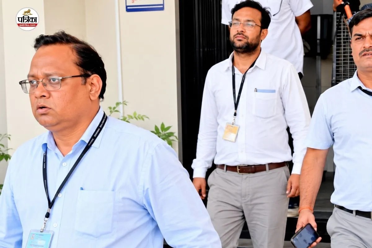Sikar Administrative Reforms Department Surprise Inspection Government Offices Absent