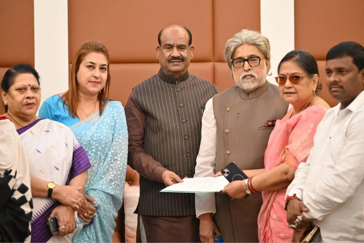 TMC Rebel MPs Join NCPI