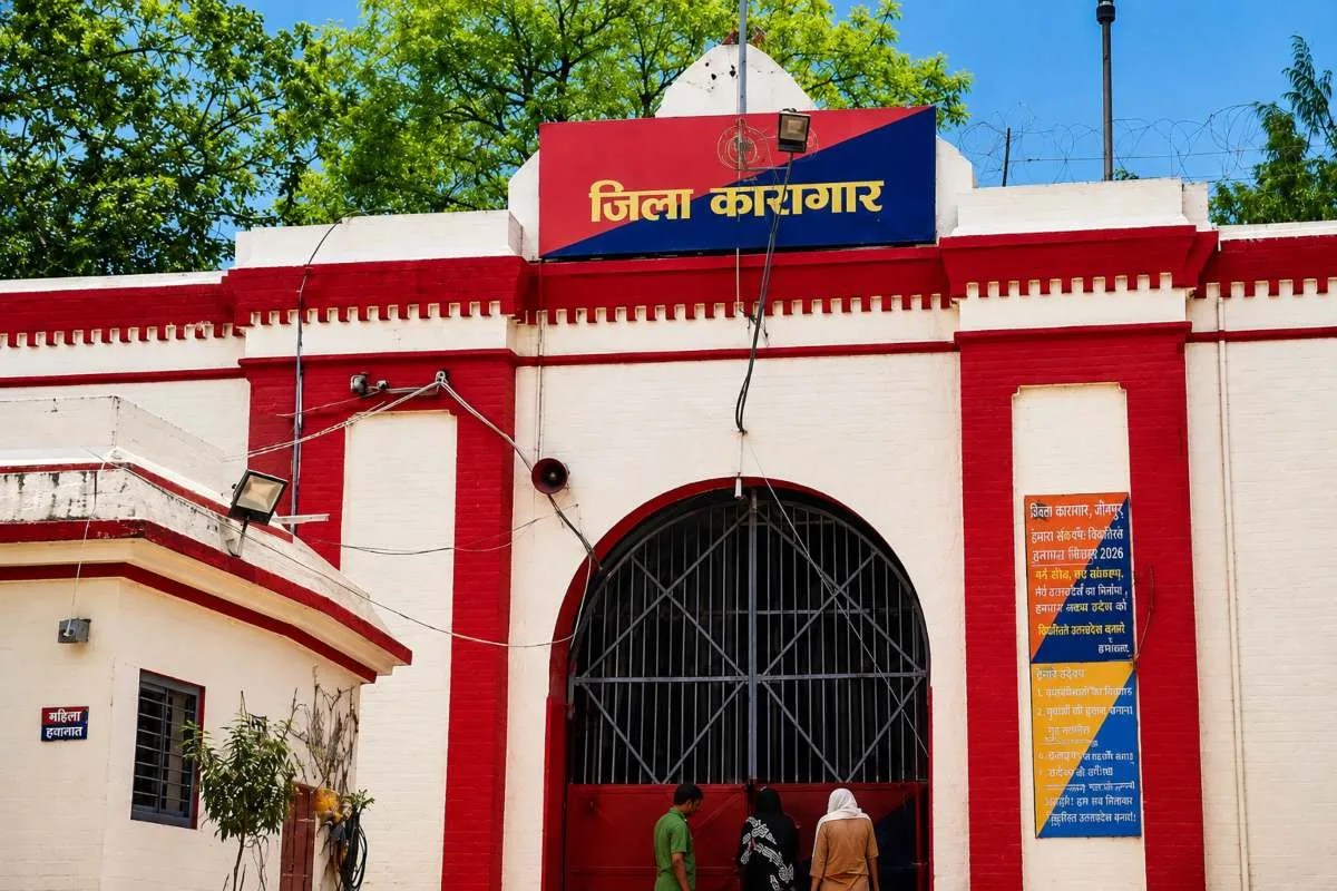 40 percent prisoners of jaunpur jail below 35 years of age up news
