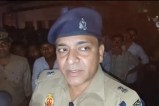 घटना की जानकारी देते एसपी सिटी, फोटो सोर्स- मथुरा पुलिस