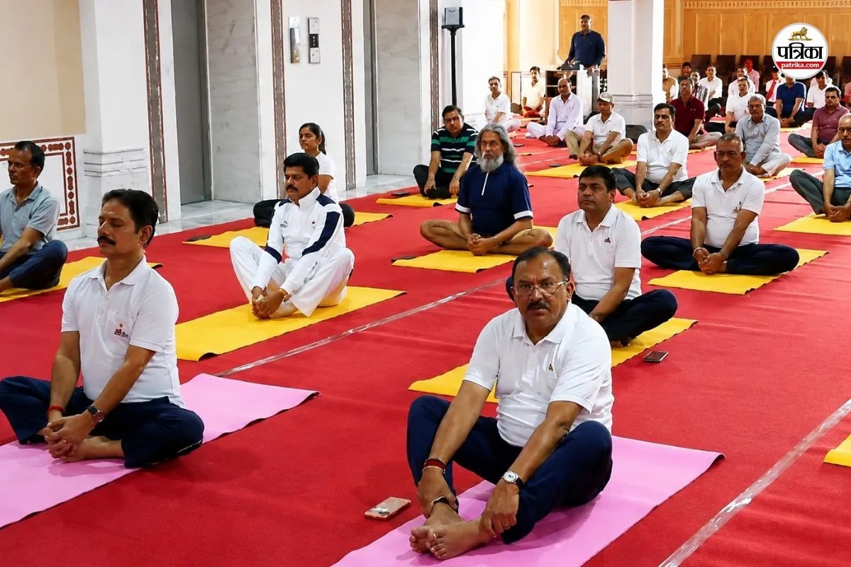Rajasthan Assembly Mass yoga program today Speaker Vasudeva Devnani said do yoga daily