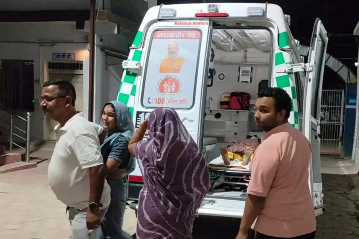 MCB Hospital news, Woman died in Ambulance