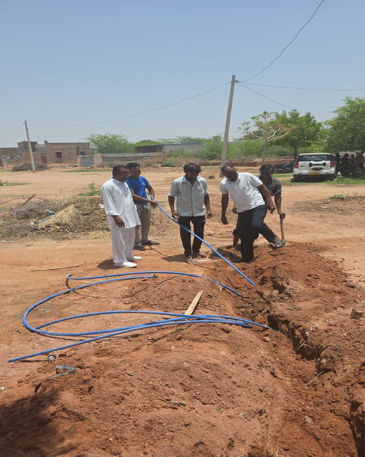 Nagaur: Water department personnel digging in search of illegal water connections.