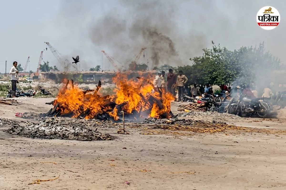 badaun road accident 4 women dead wedding house tragedy tractor race