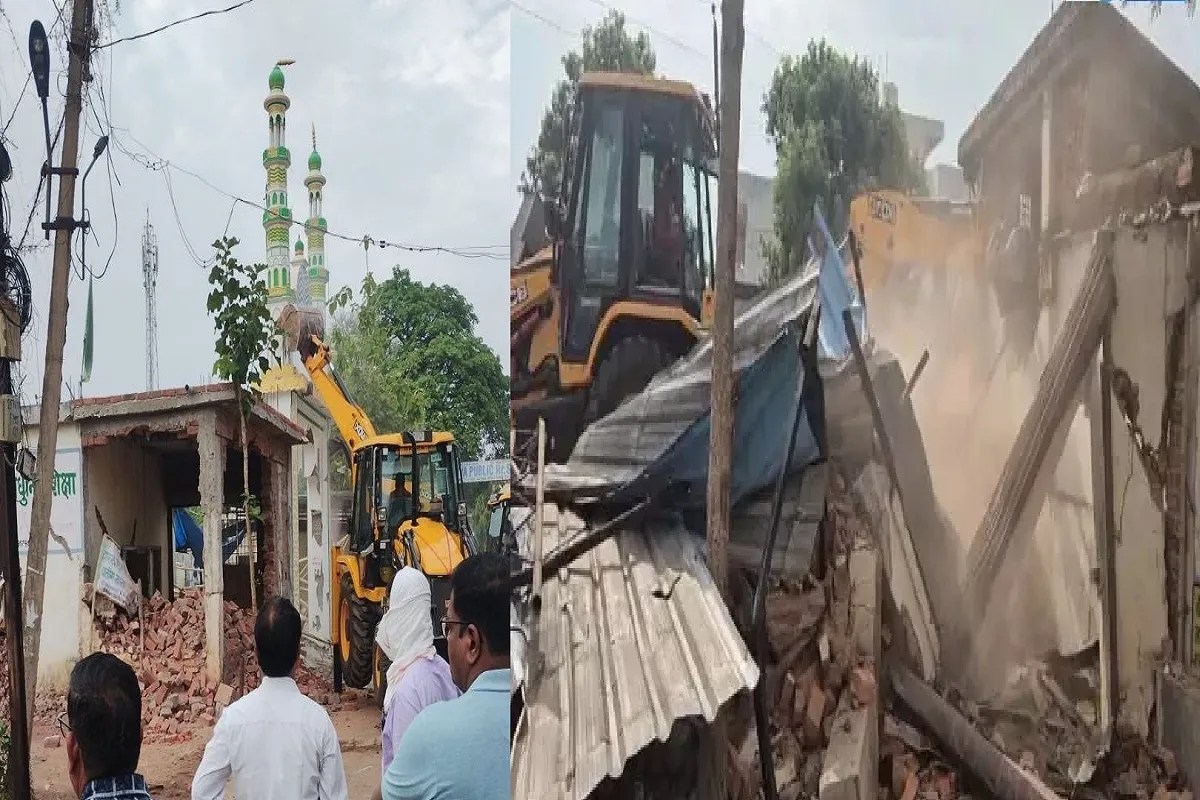 Bhilai Bulldozer action
