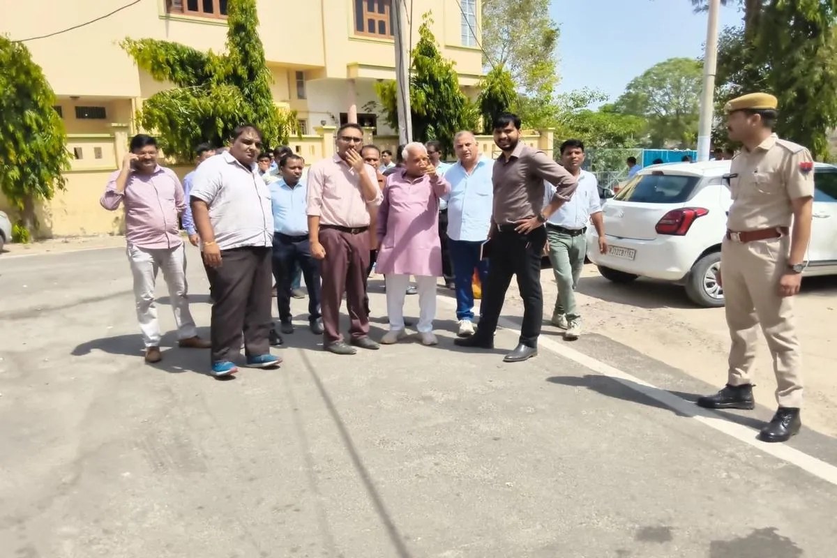 city mla tarachand jain inspection at aayad river site