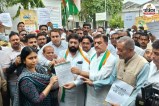 congress protest over ayodhya ram mandir donation case