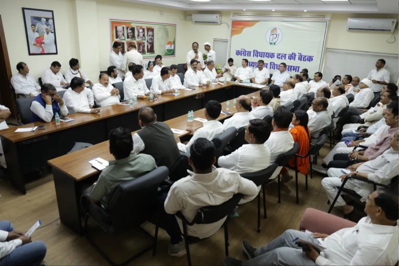 4 MLAs absent from Meenakshi Natarajan support meeting in MP