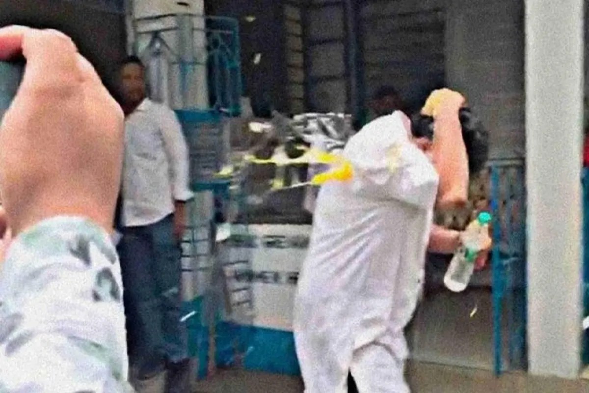 Egg-Pelting at TMC MLAs
