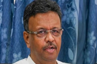 Kolkata Mayor Firhad Hakim Resigns from Post