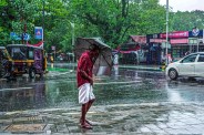 IMD alert for monsoon arrival in Mumbai.