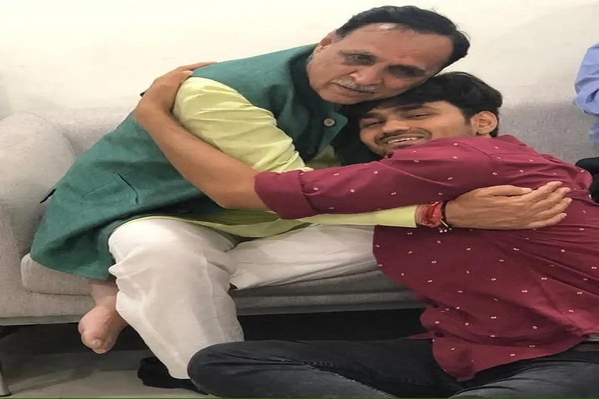 Losing a father is no small matter; he is like a tree that shields us from the scorching sun: Rishabh Rupani