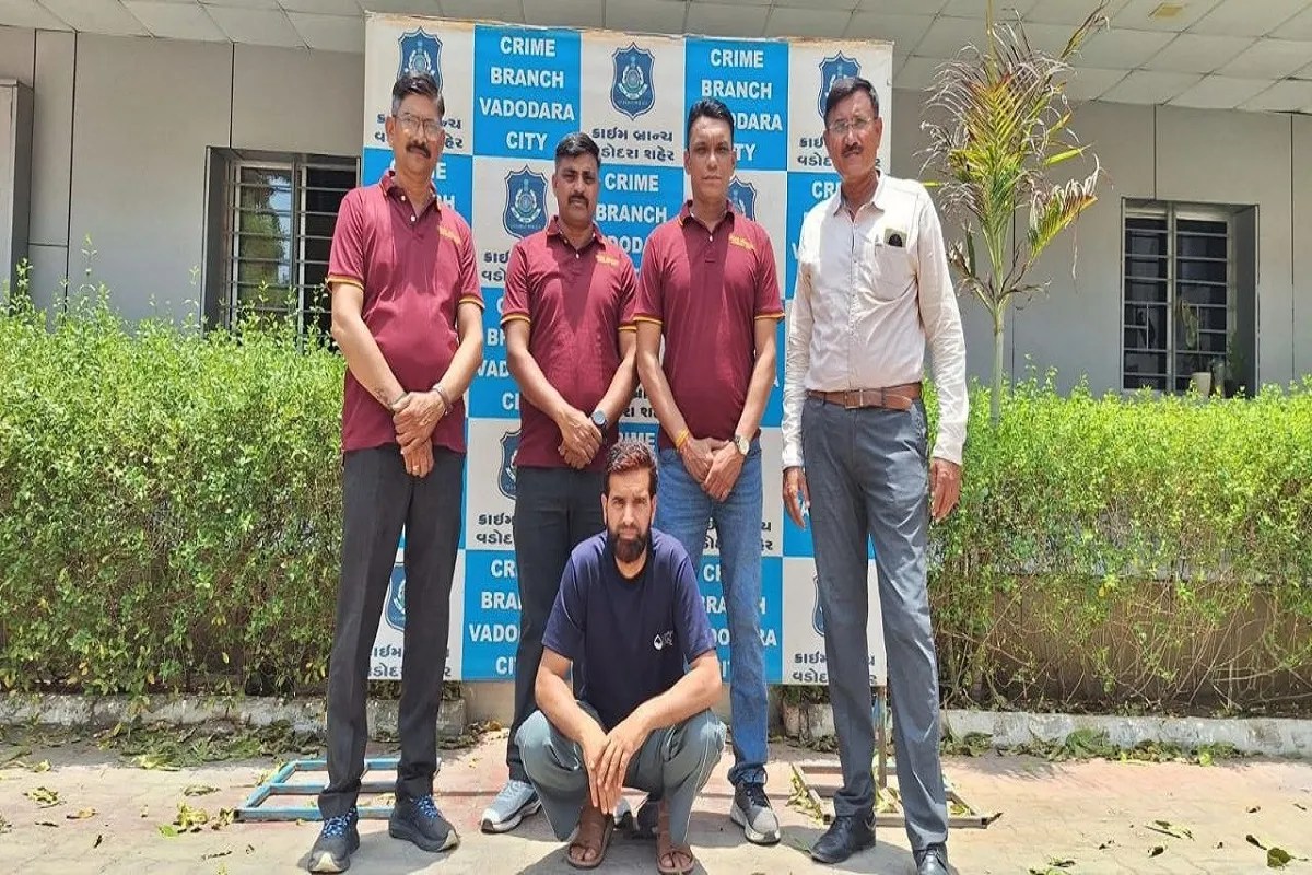 Convict absconding for 17 years in charas smuggling case arrested in Jammu & Kashmir