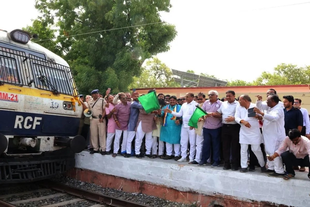 Alot Railway Station news in ratlam