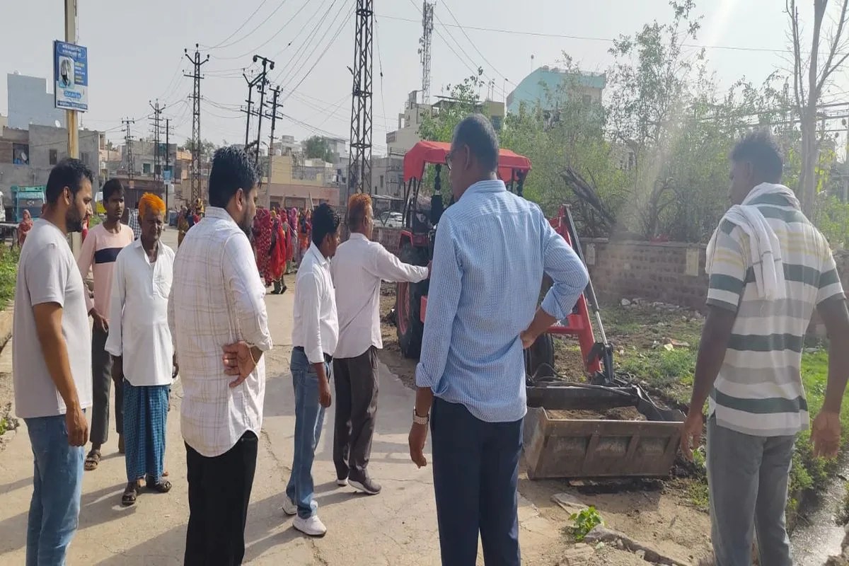 नागौर. शहरी सेवा शिविर सफाई अभियान के तहत चल रहा सफाई अभियान