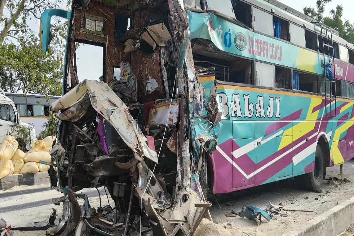 Private bus rams into stationary truck near Vadodara; 8 passengers dead, 26 injured