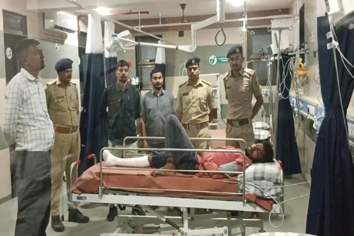 Vadodara: Accused in girl's murder at Shinor snatches PSI's revolver; injured in firing