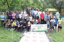 शिक्षकों, खिलाडिय़ोंं, छात्र-छात्राओं, सामाजिक कार्यकर्ताओं और नगर पालिका के प्रतिनिधियों ने आम, आंवला सहित विभिन्न फलदार एवं छायादार प्रजातियों के पौधे रोपकर उन्हें संरक्षित रखने का संकल्प लिया।