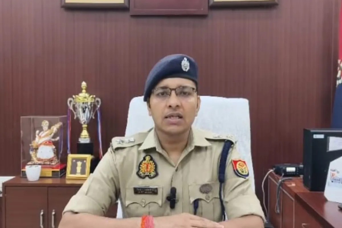 एसपी विनीत जायसवाल फोटो सोर्स पुलिस मीडिया सेल