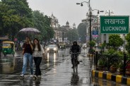 अगले तीन घंटे बारिश, आंधी और बिजली का अलर्ट (फोटो सोर्स : AI)