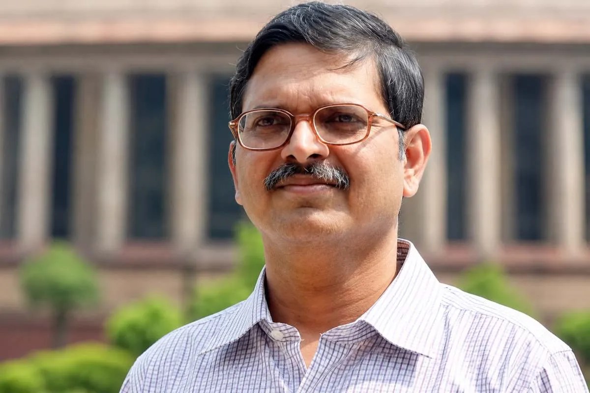 ram mandir trust ceo first application former ips amitabh thakur applies know about him ayodhya