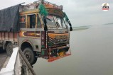 Banswara Mahi Dam Bridge Truck Hanging Incident Miracle Save