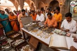 Bharatpur Banke Bihari Ji Temple Donation Controversy Devsthan Department