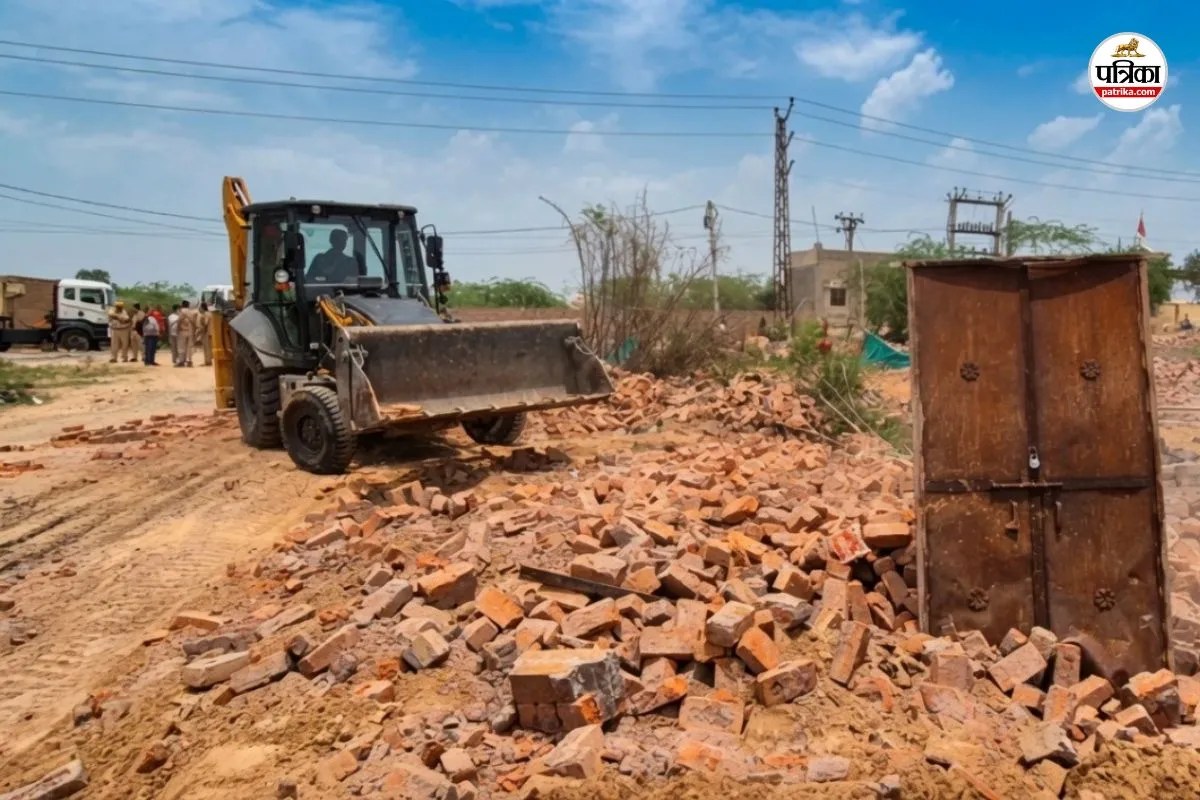 Bikaner hardcore history sheeter 10 illegal encroachment Police BDA action run bulldozer