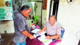 अब ई-केवाईसी नहीं कराने वाले सदस्यों का राशन ब्लॉक हो सकता है। खाद्य संचालनालय ने 20 जुलाई तक ई-केवाईसी नहीं होने का कारण सहित पूरी जानकारी मांगी है। फिलहाल सरकार से नए दिशा निर्देश का इंतजार है।