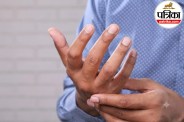 Essential tremor symptoms and causes,Hand shaking while working causes,Mayo Clinic essential tremor guide,