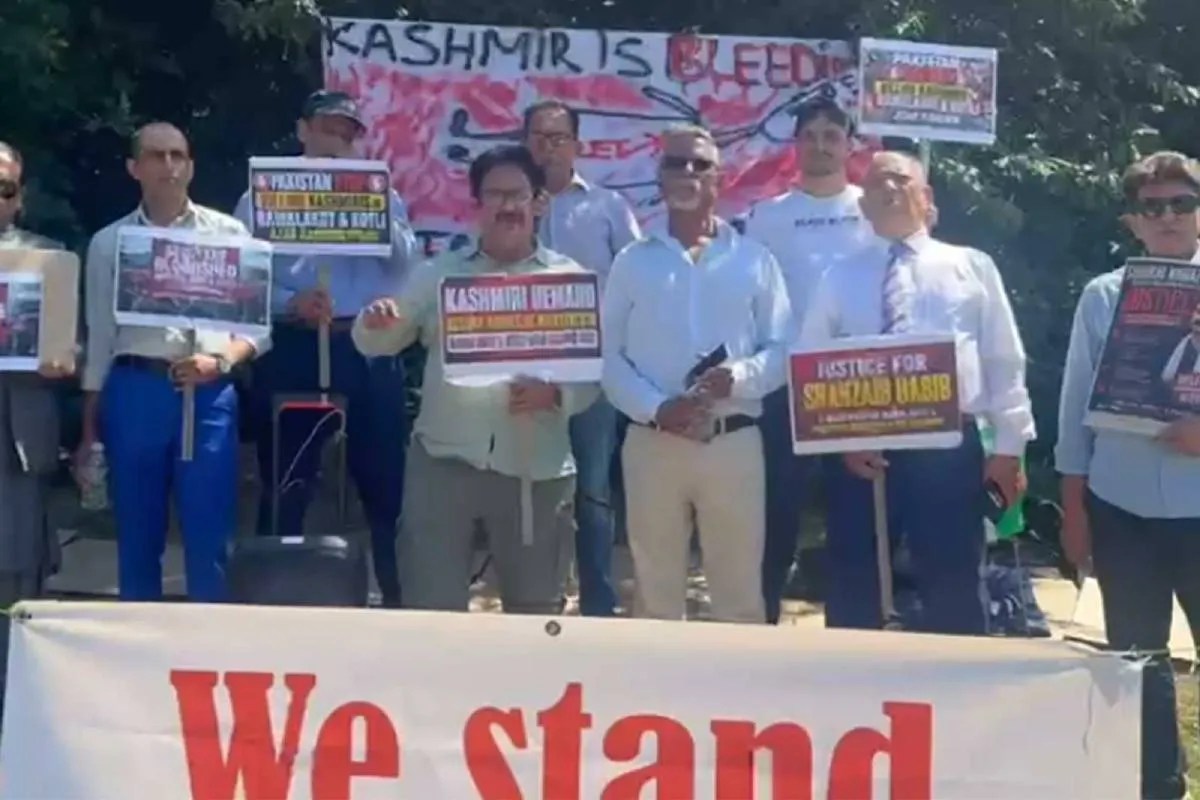 Kashmiri Community Protests in Bradford News.