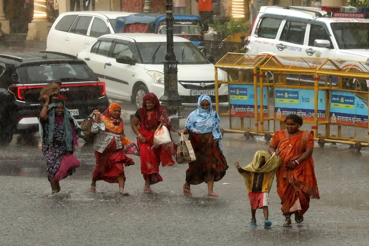 मानसून फुल एक्शन में! झमाझम बारिश से बदला मौसम, कई जिलों में भारी वर्षा का अलर्ट (फोटो सोर्स : Ritesh Singh )
