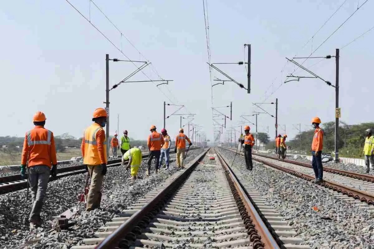Indigenous security system:कवच प्रणाली लगाने की मंजूरी मिली (Photo Source - Patrika)