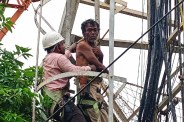 Pandhurna old man high voltage drama