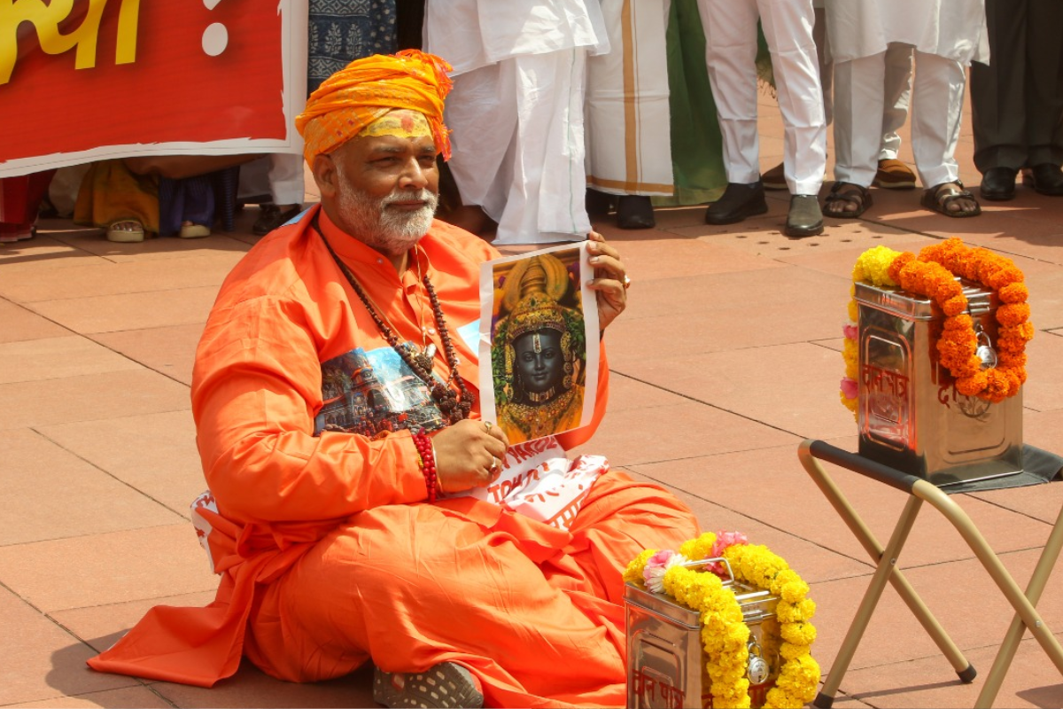 पप्पू यादव, राम मंदिर चंदा विवाद, सनातन धर्म, आरएसएस, संसद परिसर प्रदर्शन, इंडिया गठबंधन, Pappu Yadav, Ram Mandir Donation Row,