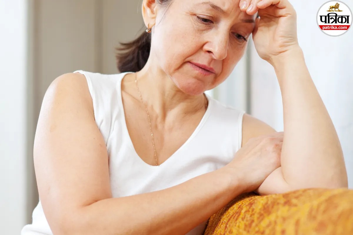 perimenopause symptoms ,early signs of menopause,mayo clinic perimenopause,