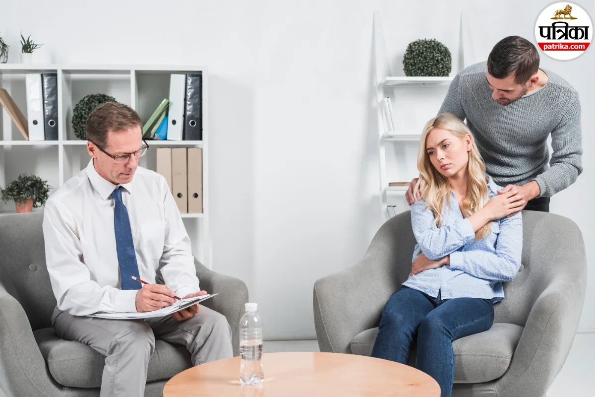 Psychologist vs Psychiatrist difference ,Difference between psychology and psychiatry,