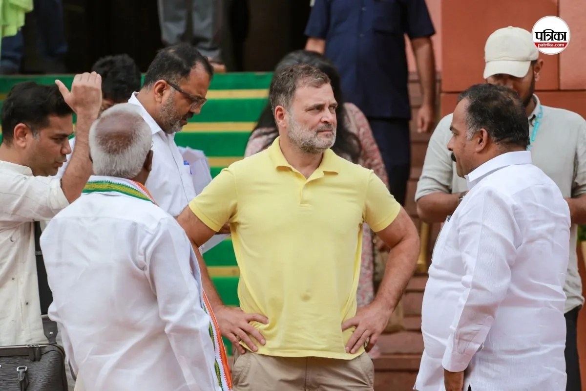 Rahul Gandhi reacts to injured Delhi Police families