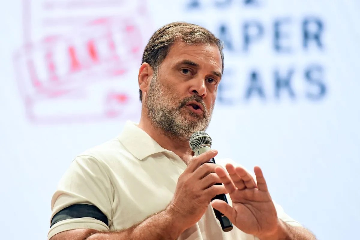 Rahul Gandhi on delhi university advisory NEET-Protest.