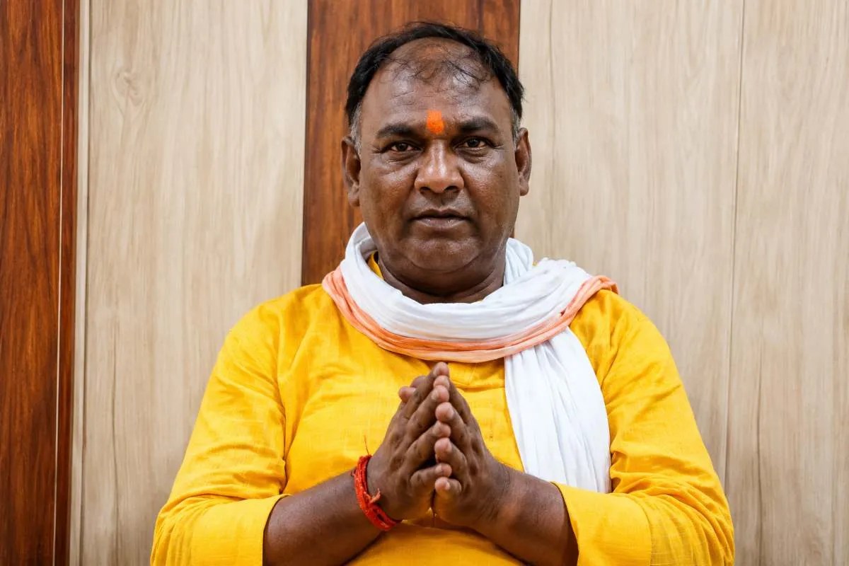 ram janmabhoomi trust donation theft case tinnu yadav documents deed row ayodhya