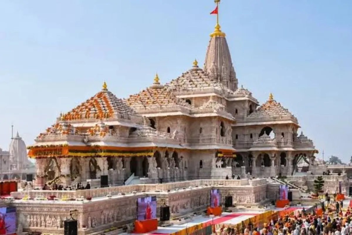 Ram Mandir Donation Scam, SIT Investigation, Champat Rai, Anil Mishra, SBI Bank Employees, UP News in Hindi, अयोध्या न्यूज़, राम मंदिर चंदा चोरी, CCTV Footage