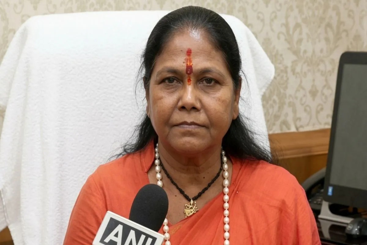Ram Mandir Donation Row, Sadhvi Niranjan Jyoti, Badrinath Donation Controversy, Ayodhya Ram Mandir, SIT Investigation, BJP Leader, UP News in Hindi, राम मंदिर चंदा विवाद, साध्वी निरंजन ज्योति, बद्रीनाथ चंदा विवाद, अयोध्या न्यूज, Ram Mandir Donation Controversy, Ram Mandir Live